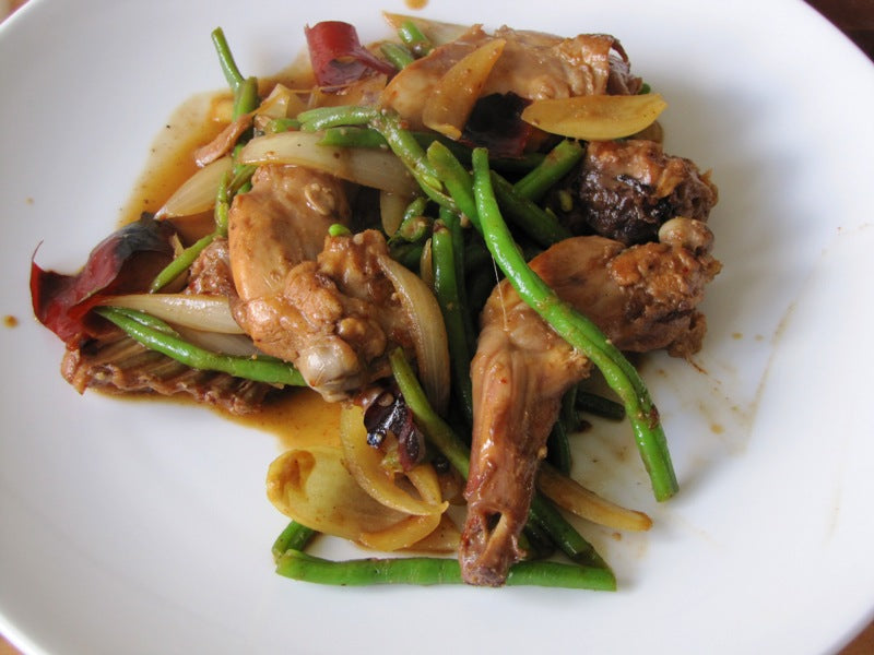 Plat du jour du Jeudi 11/6 - Cuisse de Lapin à la tomate, Haricots vert