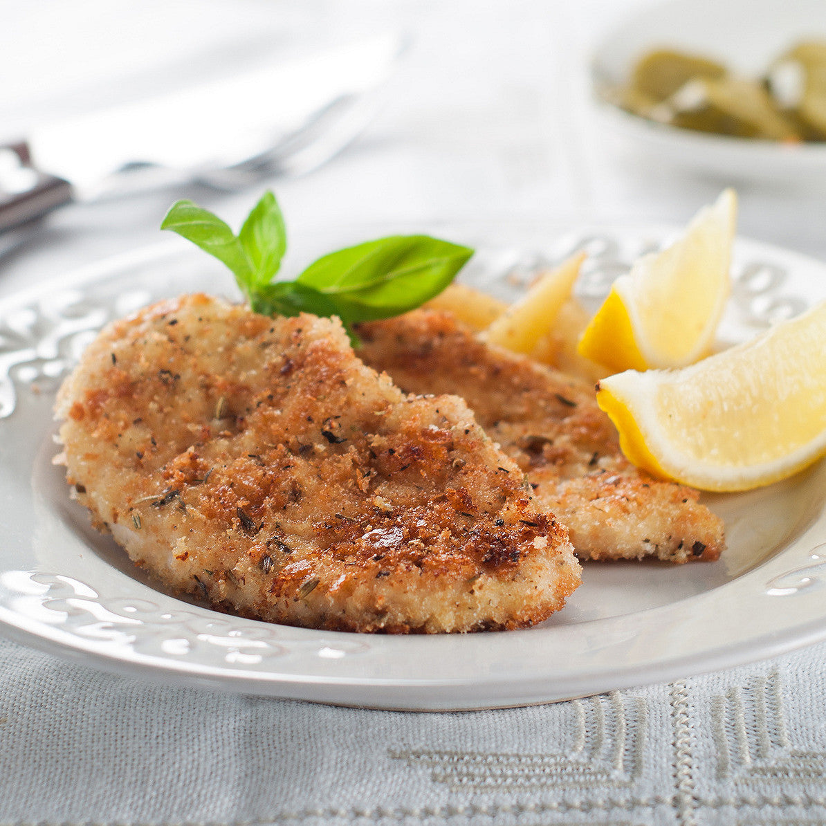 Plat du Lundi 24/08 - Escalope de porc panée, sauce provençale, gratin d’aubergine