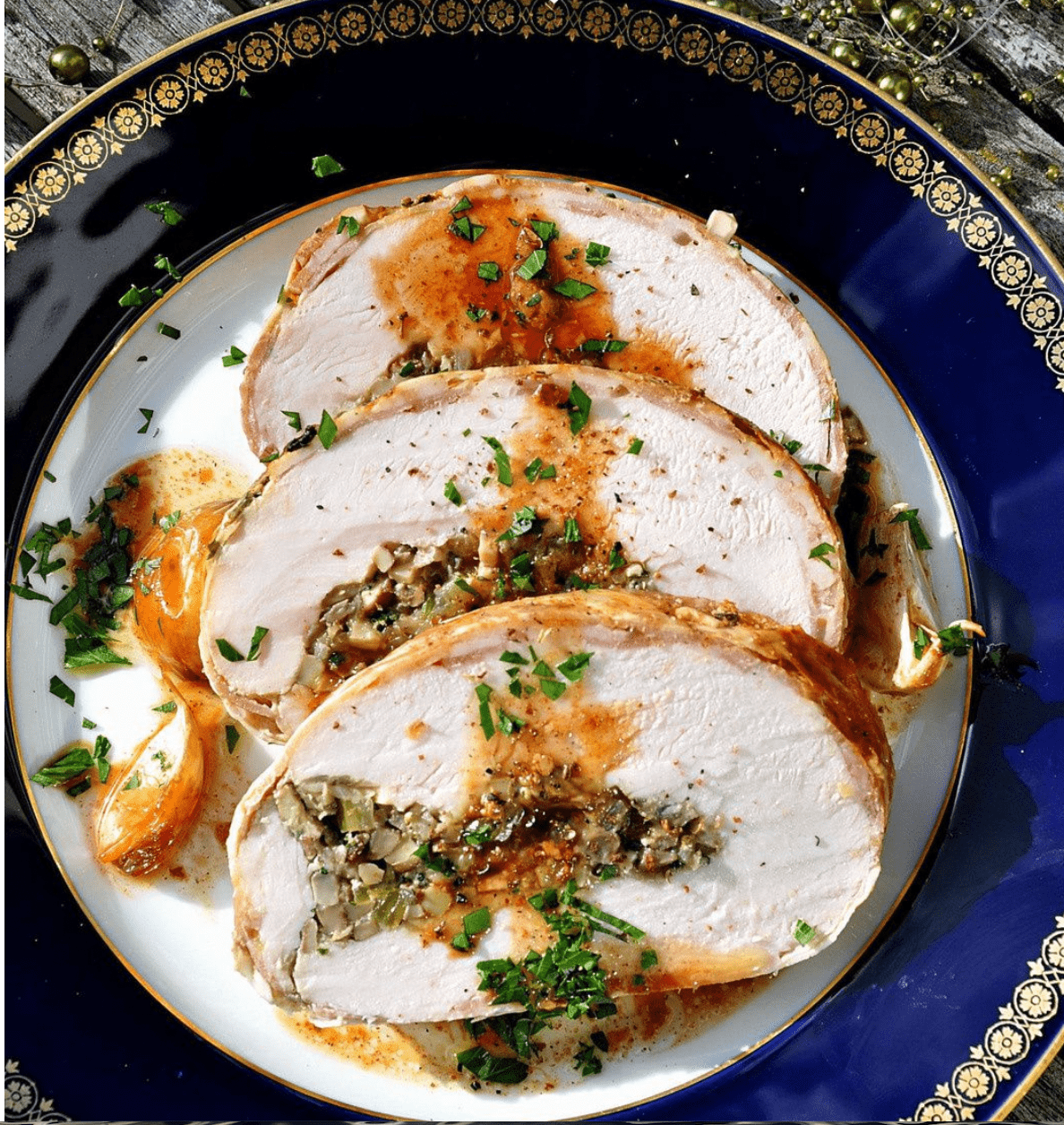 Rôti de dinde farci aux champignons