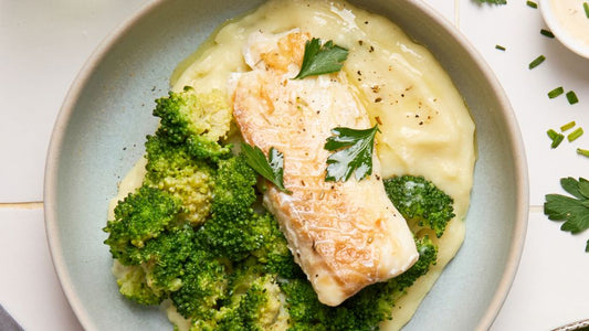 Plat du Vendredi 24/07 - Filet de hoki sauce crème, poêlée de brocoli