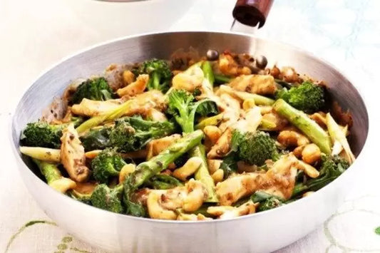 Plat du Jeudi 27/08 - Suprême de volaille sauce estragon, brocolis